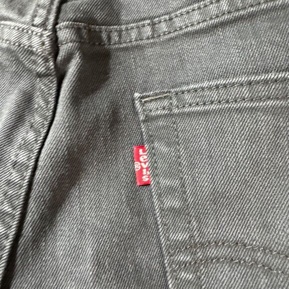 Levi's Jeans Mens 35x30 Gray 541 Athletic Tapered American Stretch Medium Denim - Picture 12 of 12